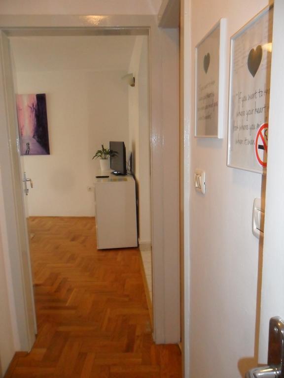 Arco Arina Apartment Pula Room photo